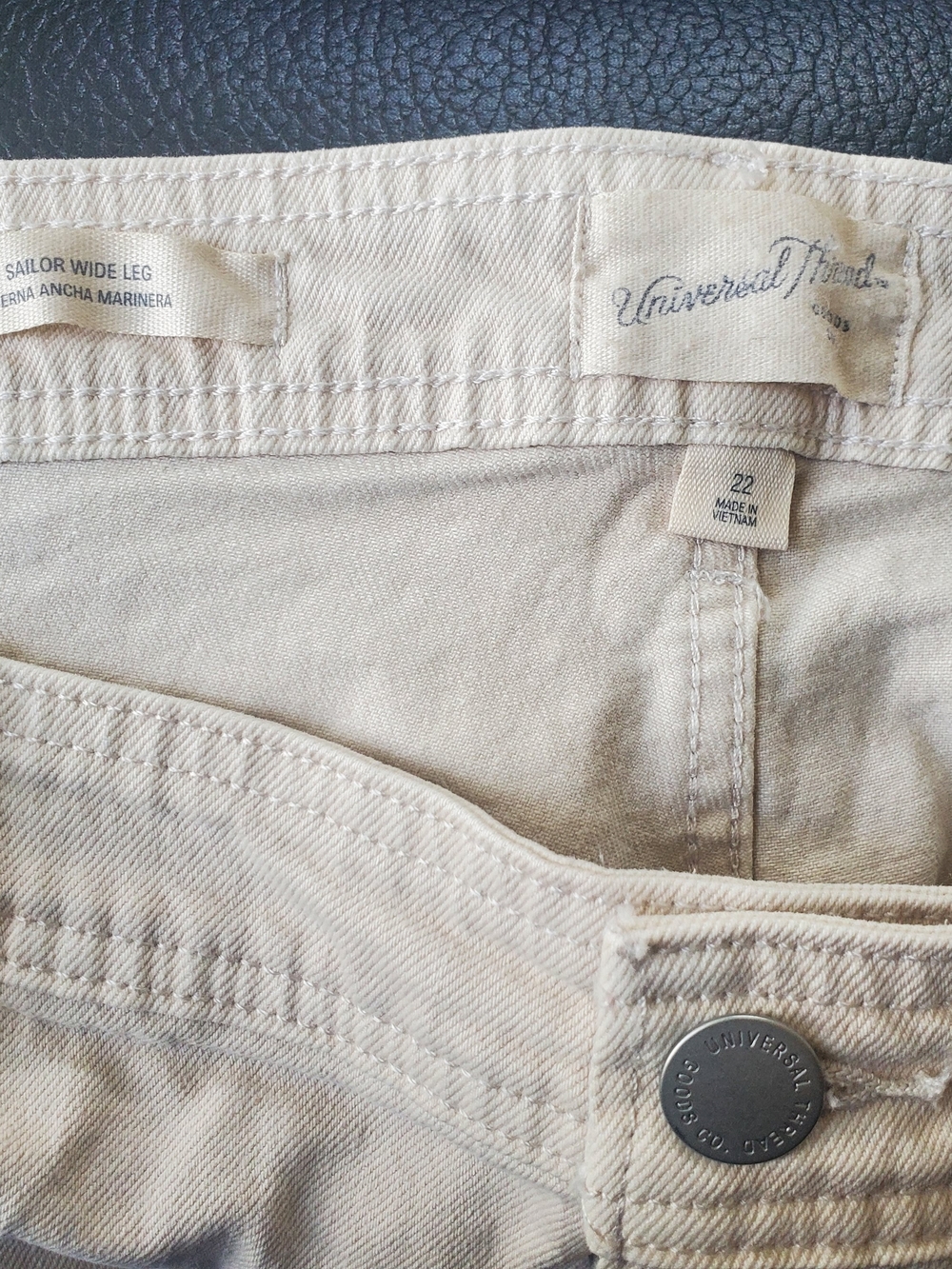 NWT Universal Thread Women's Comfort Stretch Pants in Khaki Size 22 Reg - Picture 3 of 7